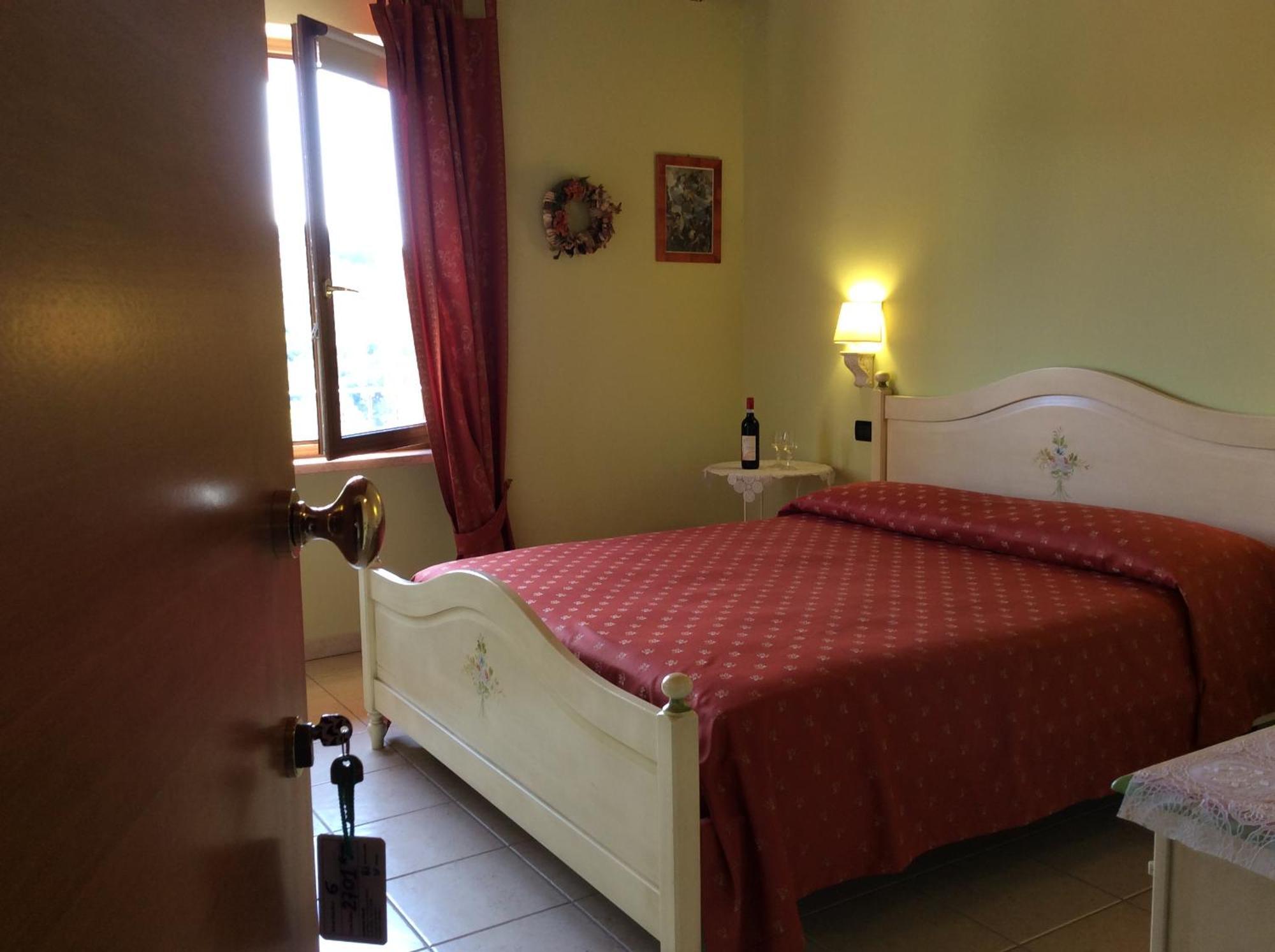 Agriturismo Altobello Верона Экстерьер фото