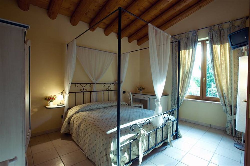 Agriturismo Altobello Верона Экстерьер фото